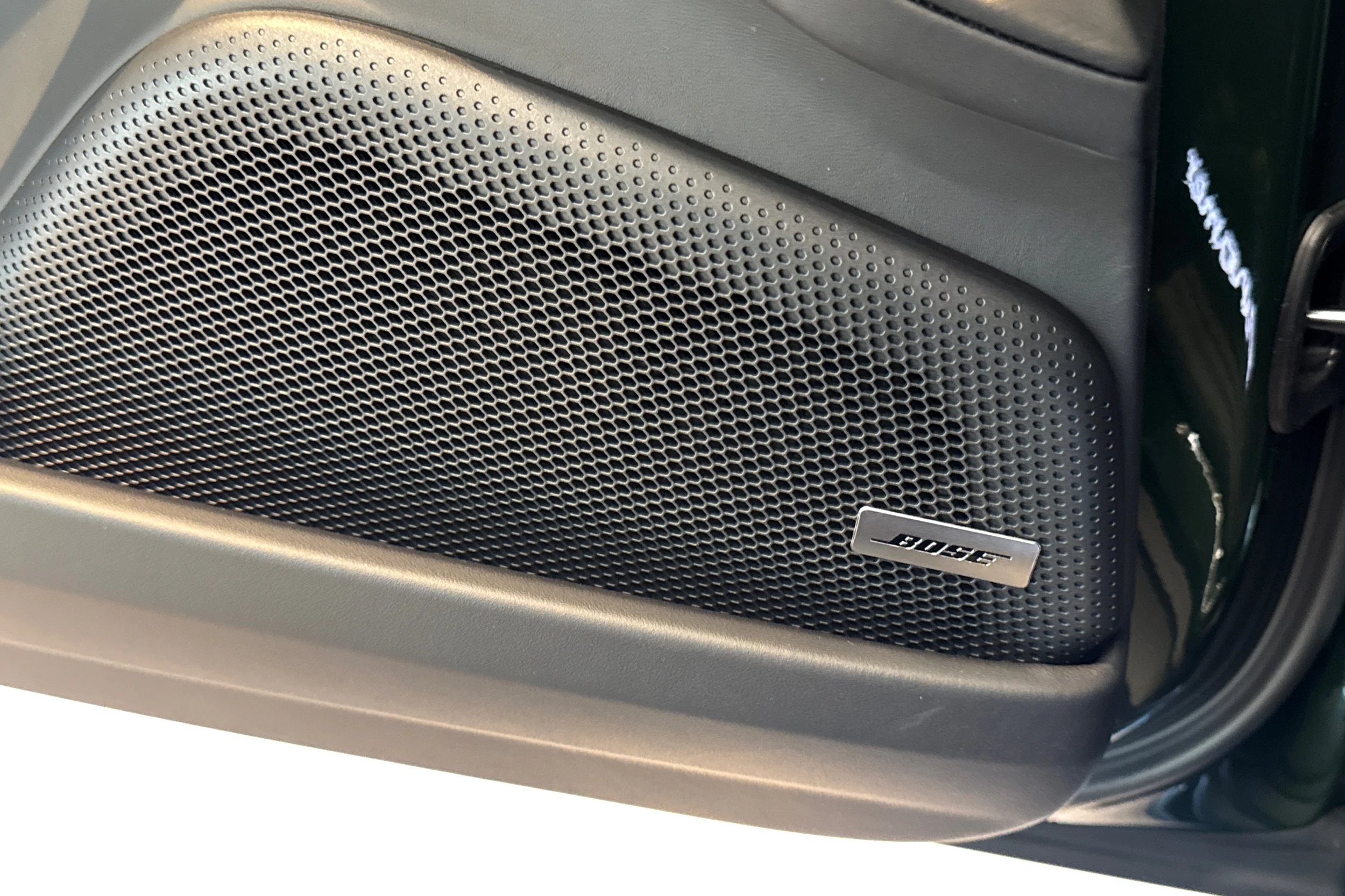 vihreä Porsche Panamera 2026 kuva 12.