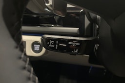 musta Porsche Panamera 2026 kuva 11.