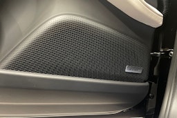 musta Porsche Panamera 2026 kuva 22.