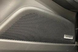 vihreä Porsche Panamera 2026 kuva 12.