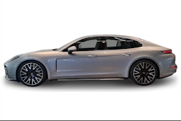 met. harmaa Porsche Panamera 2026 kuva 5.