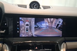 met. harmaa Porsche Panamera 2026 kuva 17.