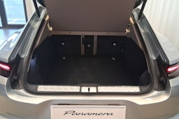 met. harmaa Porsche Panamera 2026 kuva 23.