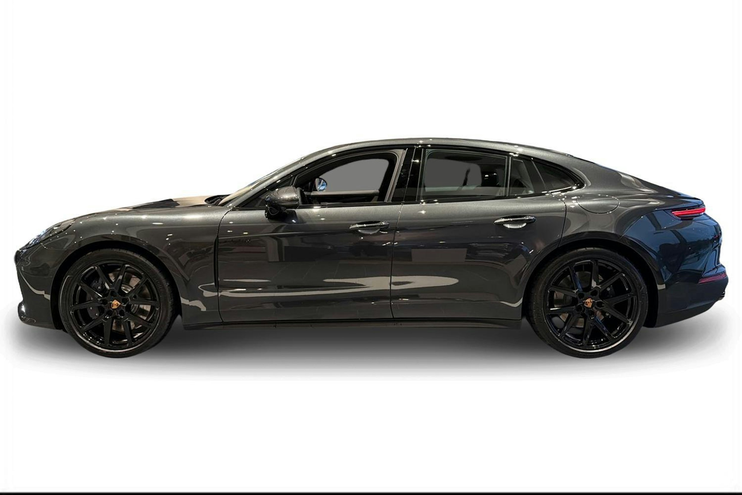 harmaa Porsche Panamera 2026 kuva 2.