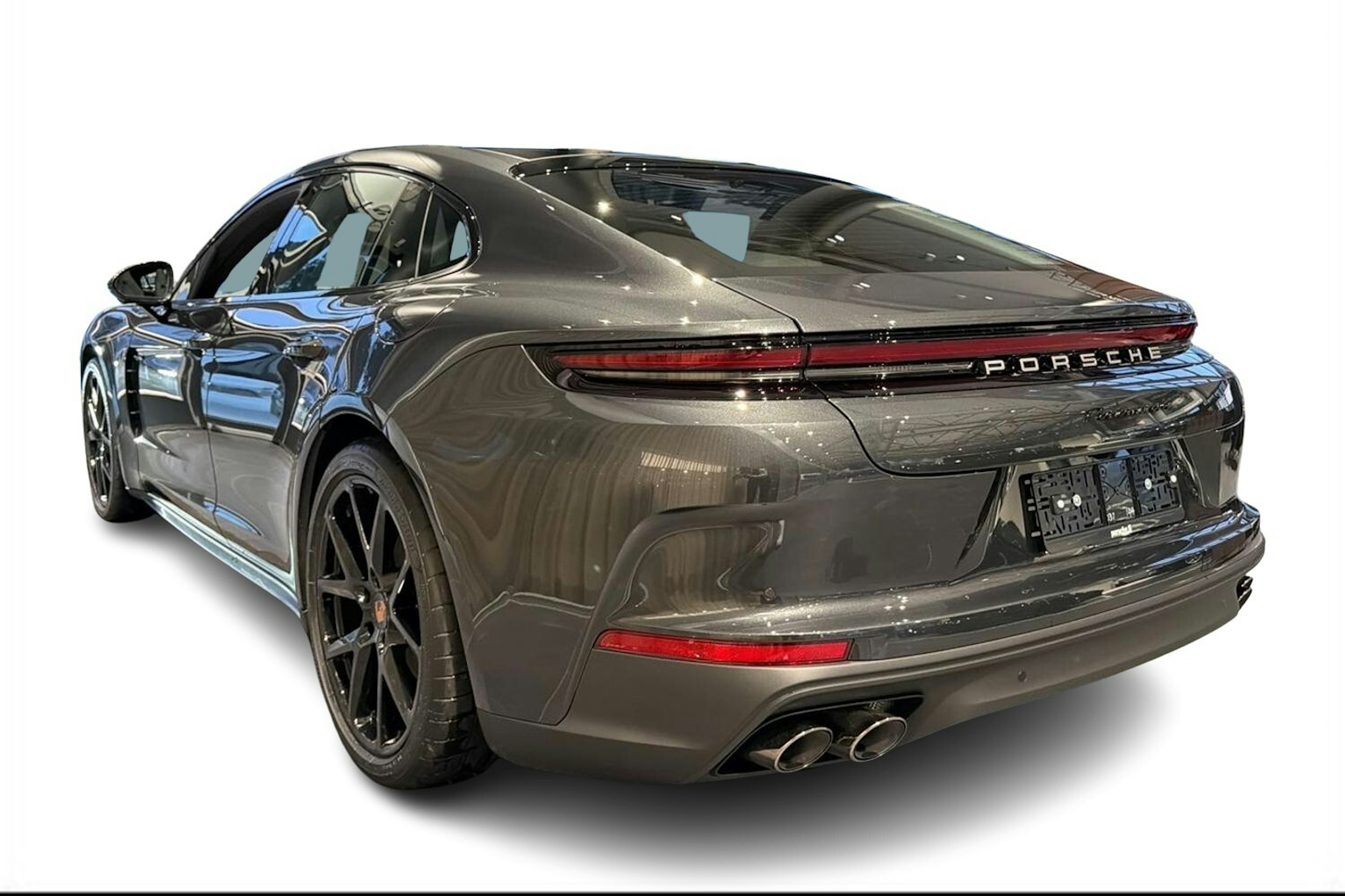harmaa Porsche Panamera 2026 kuva 4.