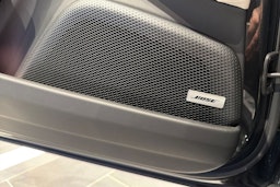 harmaa Porsche Panamera 2026 kuva 23.