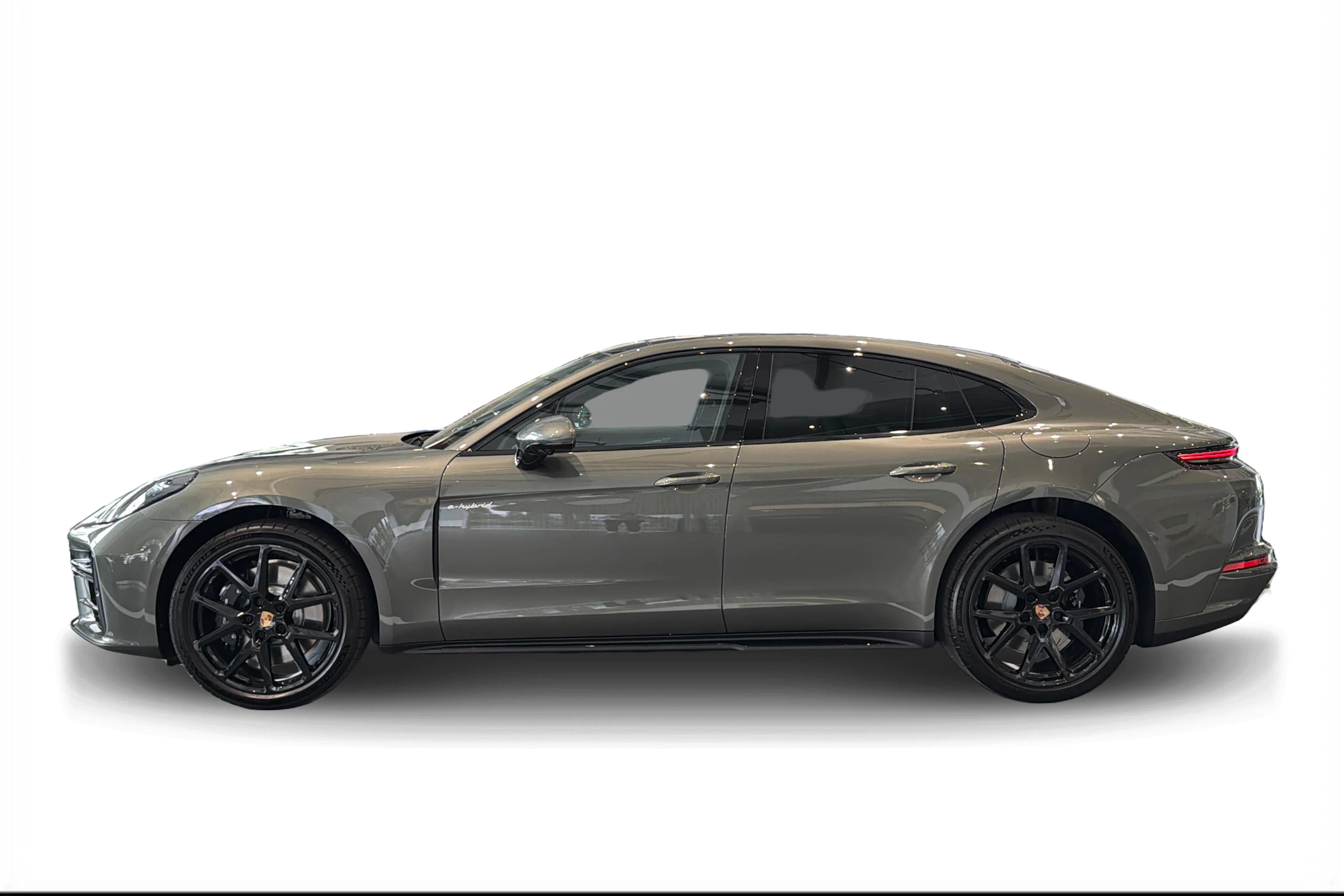 vihreä Porsche Panamera 2026 kuva 5.