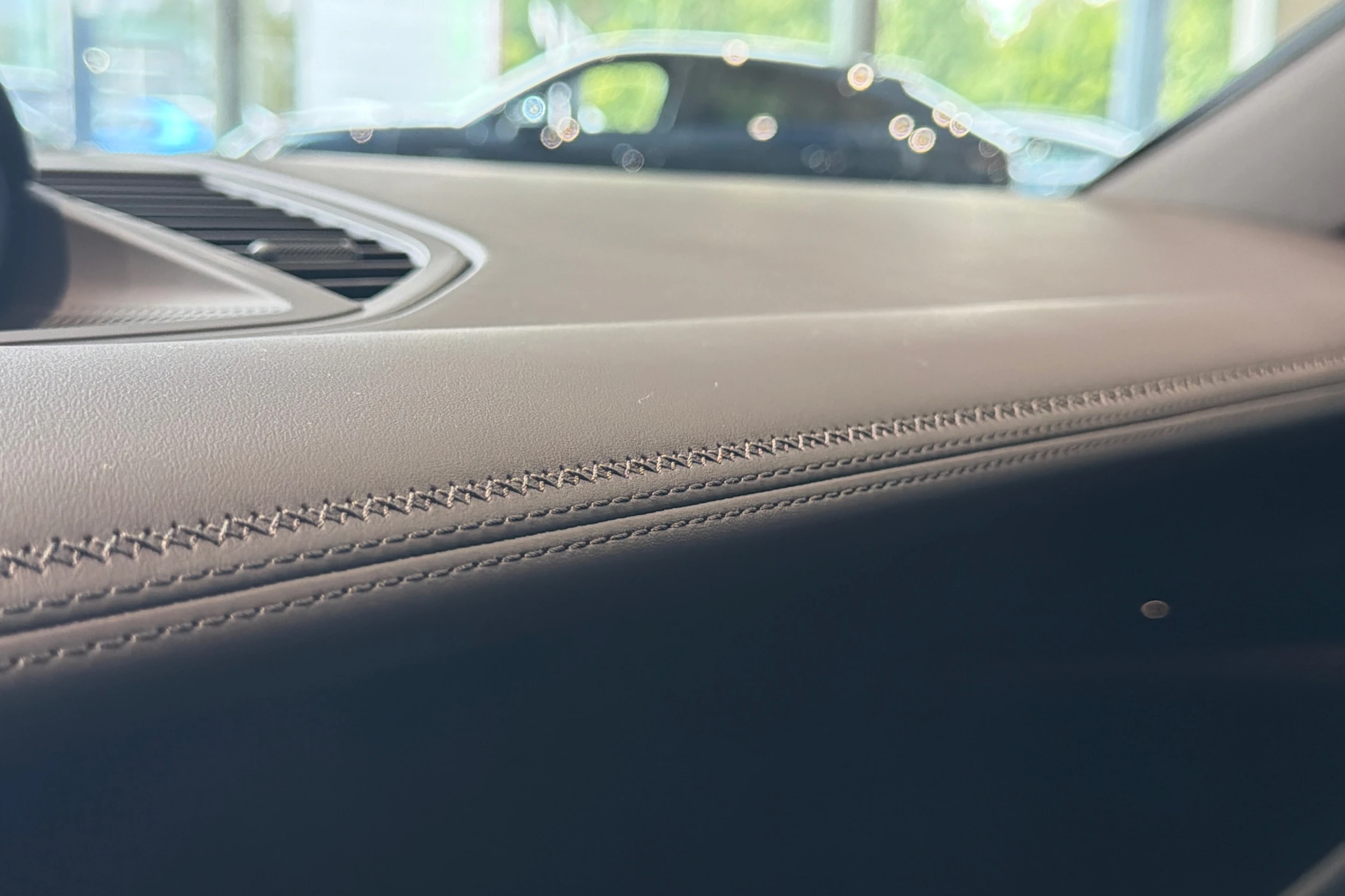 vihreä Porsche Panamera 2026 kuva 26.