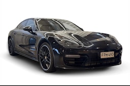 Musta Porsche Panamera 2018 kuva 1.