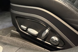 Musta Porsche Panamera 2018 kuva 11.