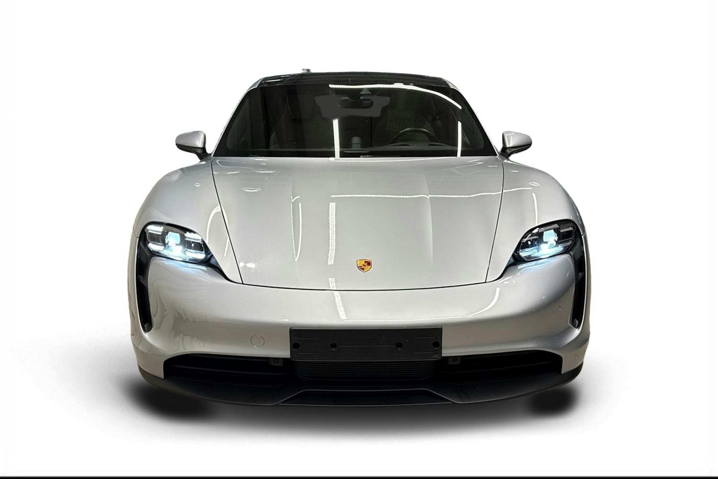hopea Porsche Taycan 2020 kuva 4.