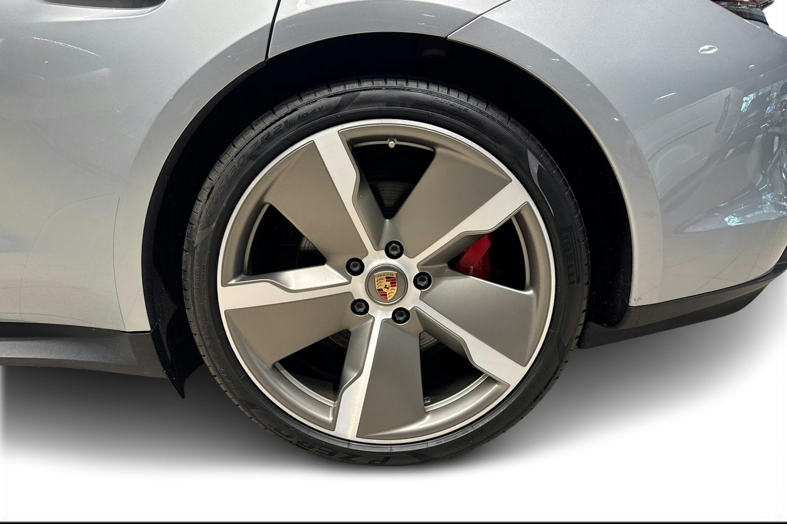 hopea Porsche Taycan 2020 kuva 9.