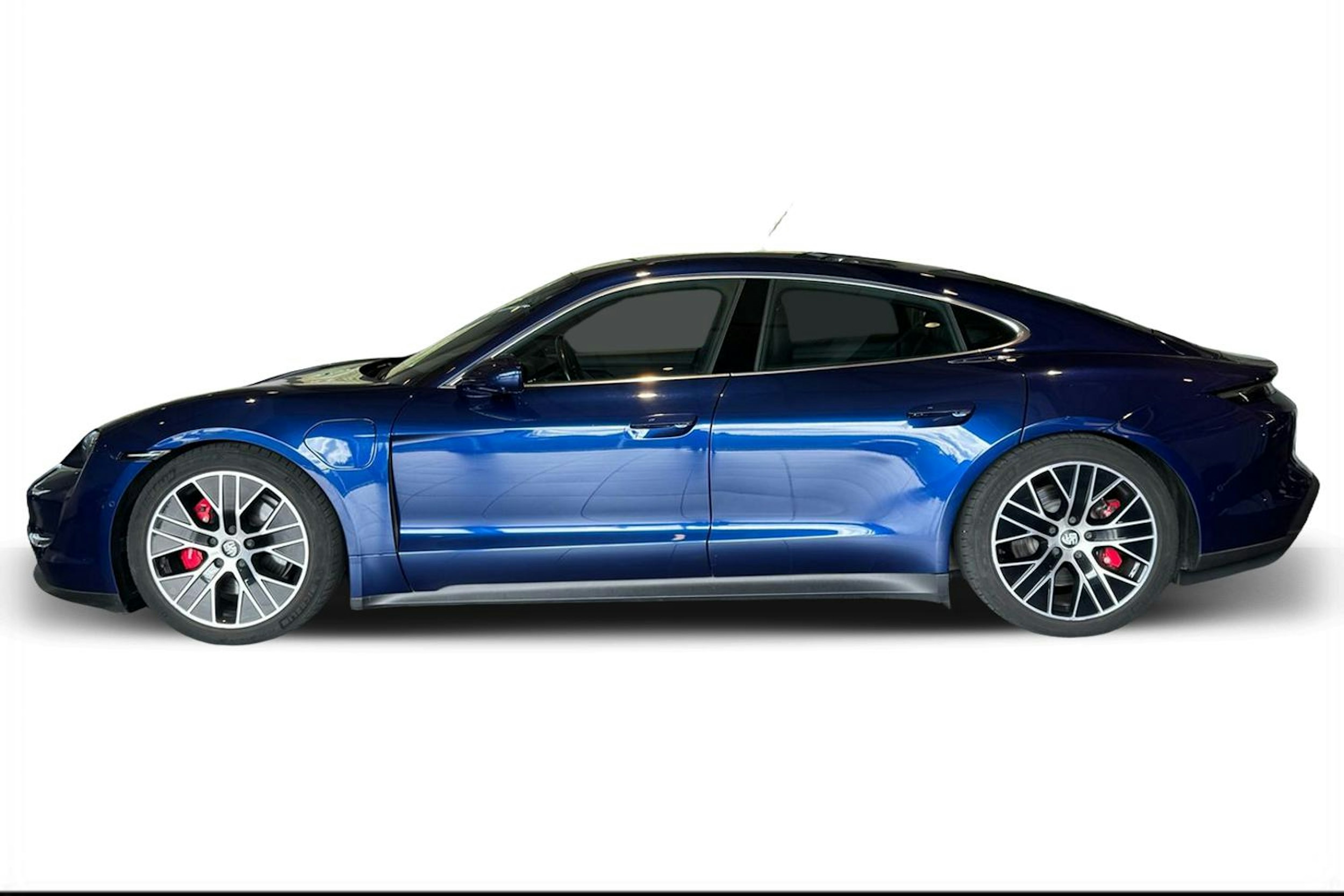 Sininen Porsche Taycan 2020 kuva 5.