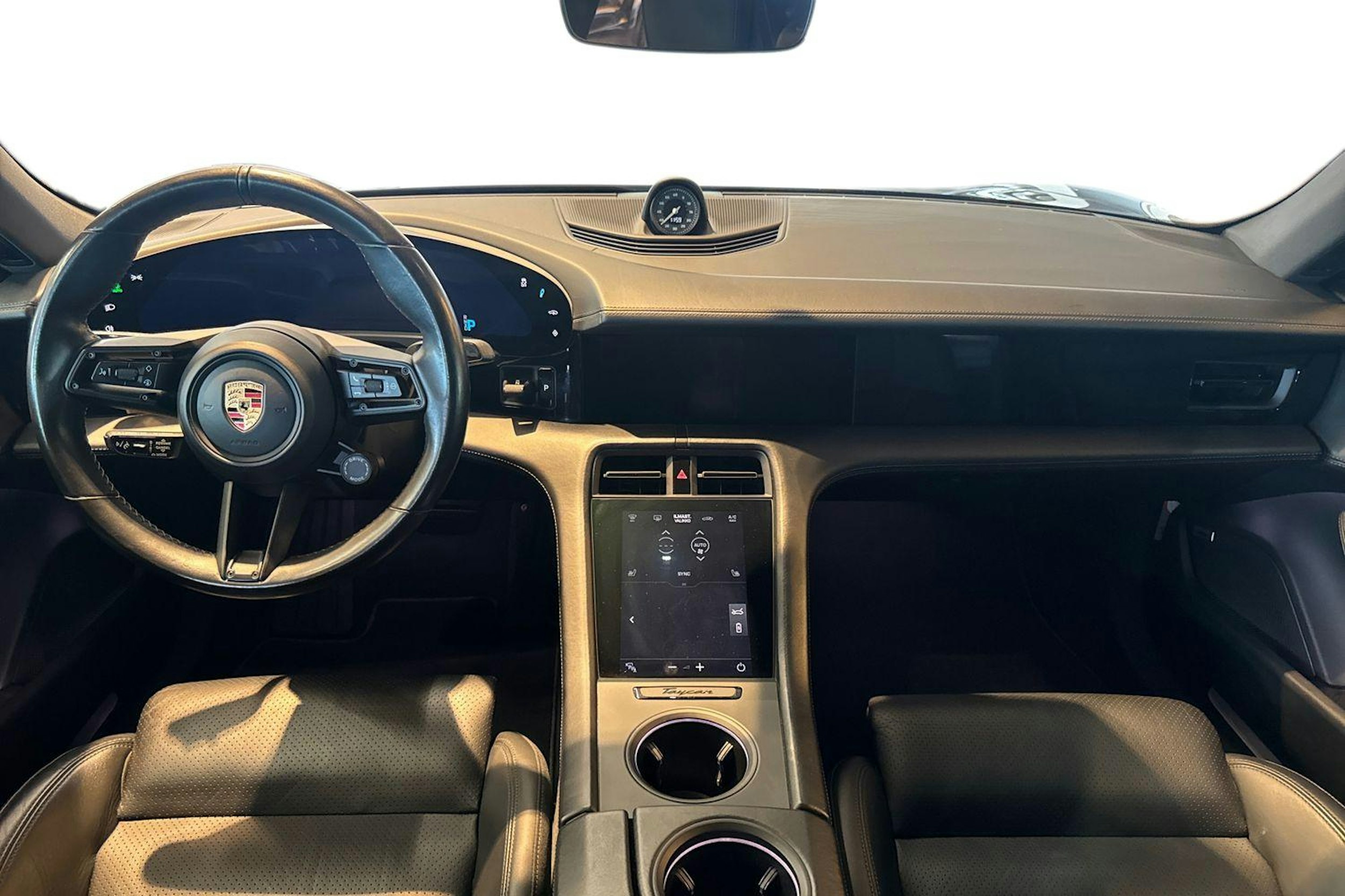 Sininen Porsche Taycan 2020 kuva 7.