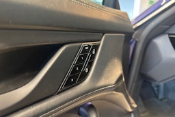 Sininen Porsche Taycan 2020 kuva 10.