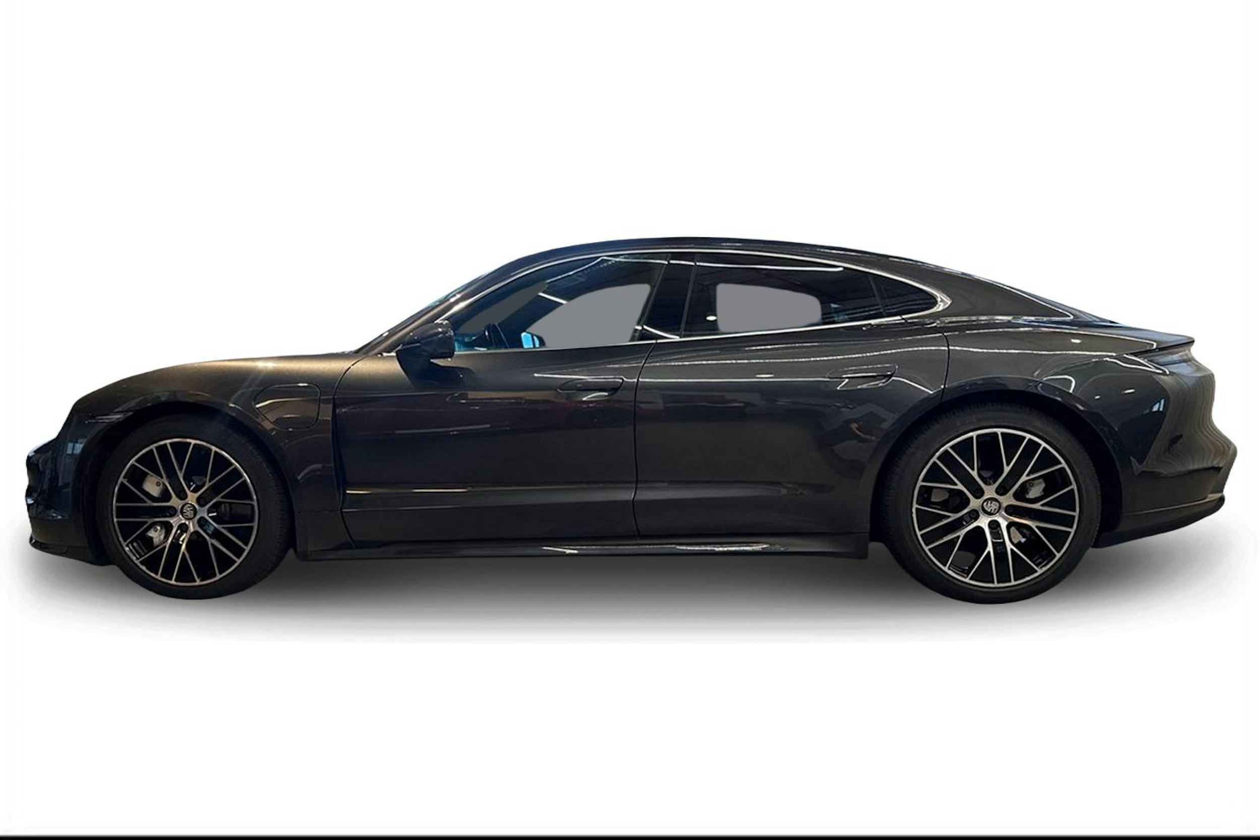 Harmaa Porsche Taycan 2020 kuva 5.