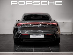 Harmaa Porsche Taycan 2020 kuva 4.