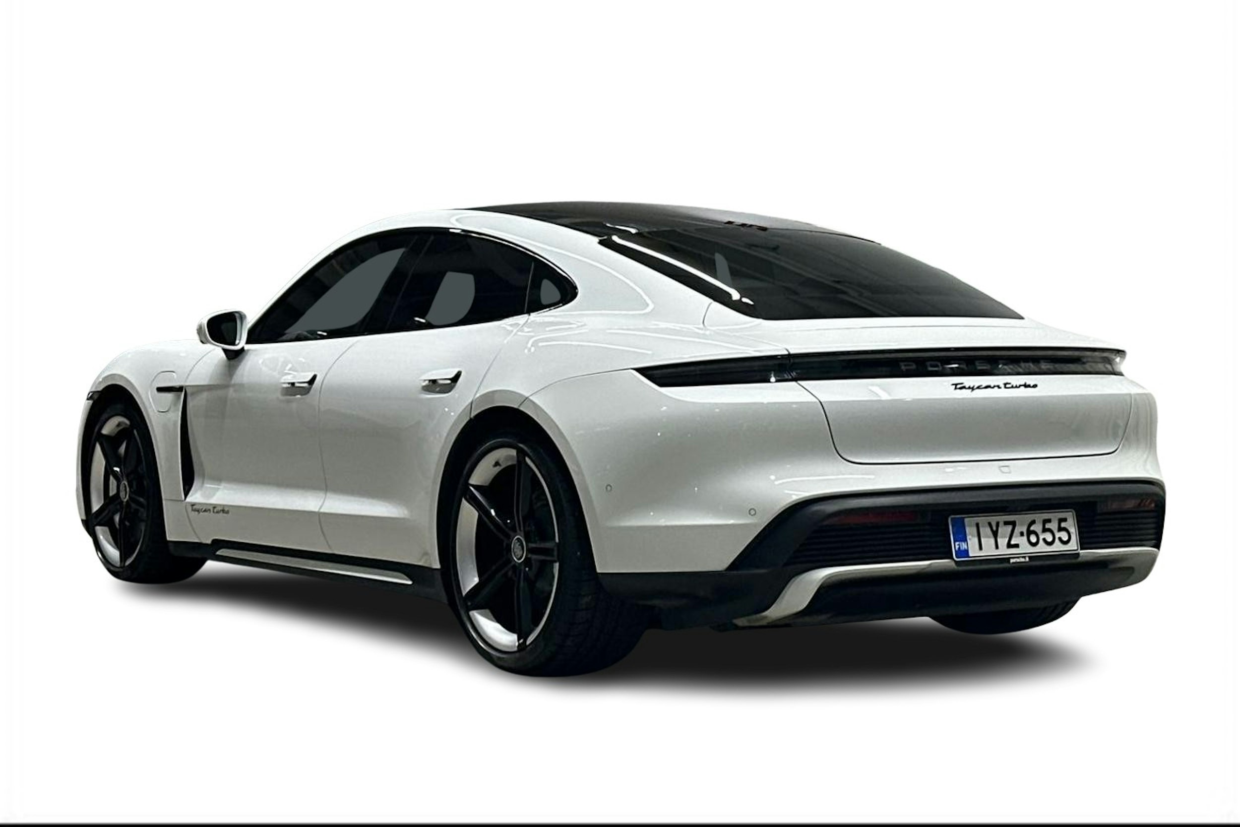 valkoinen Porsche Taycan 2020 kuva 2.