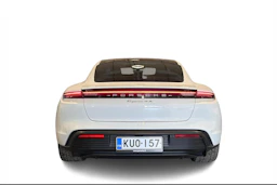 valkoinen Porsche Taycan 2020 kuva 3.