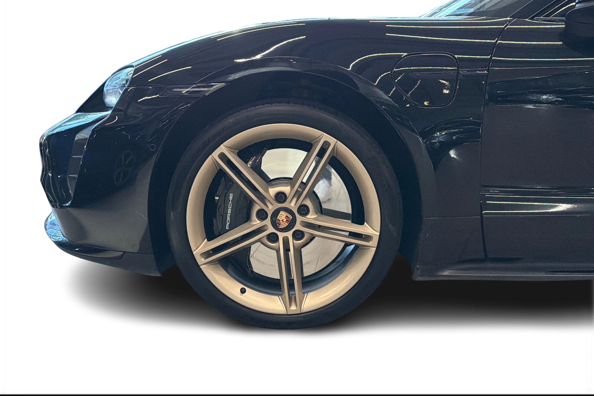 met. Musta Porsche Taycan 2020 kuva 8.