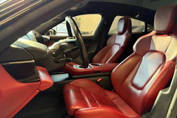 met. Musta Porsche Taycan 2020 kuva 9.