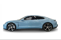 sininen Porsche Taycan 2020 kuva 6.