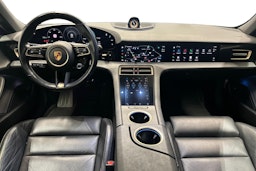 Hopea Porsche Taycan 2020 kuva 7.