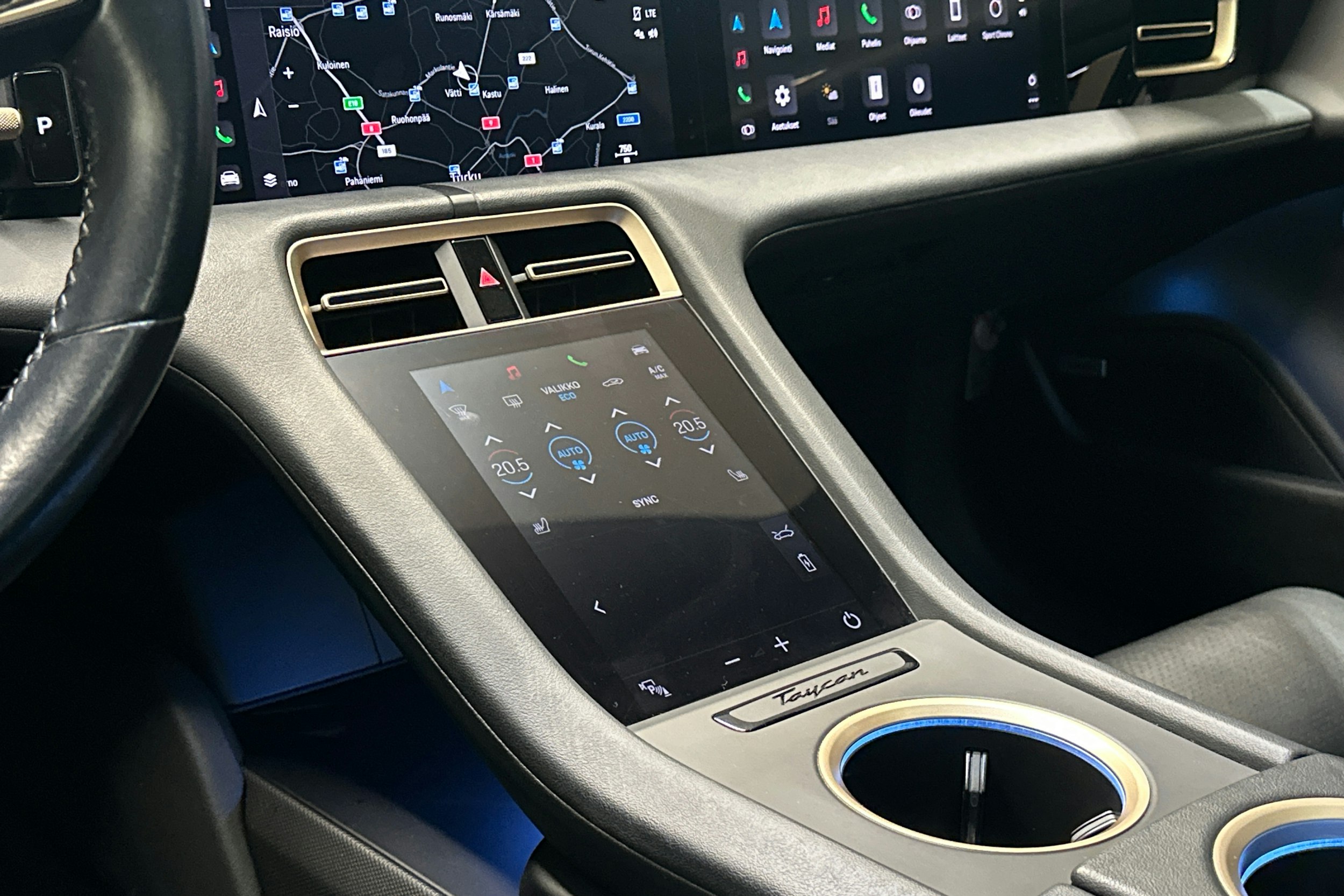 Hopea Porsche Taycan 2020 kuva 14.