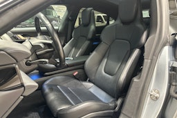 Hopea Porsche Taycan 2020 kuva 16.