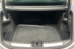 Hopea Porsche Taycan 2020 kuva 25.