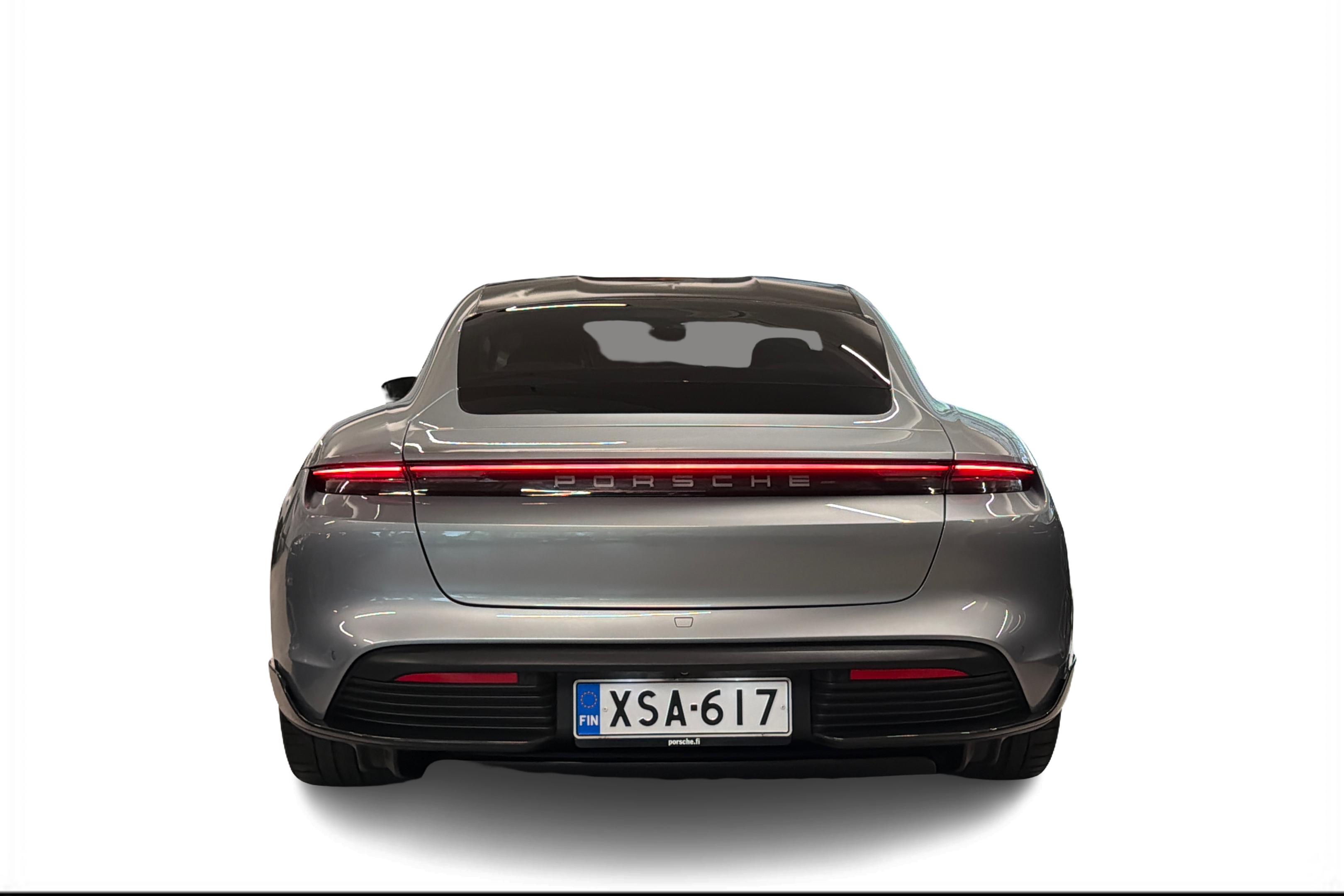 Porsche Taycan Turbo S 2020, kuva 3/29