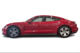 Punainen Porsche Taycan 2021 kuva 5.