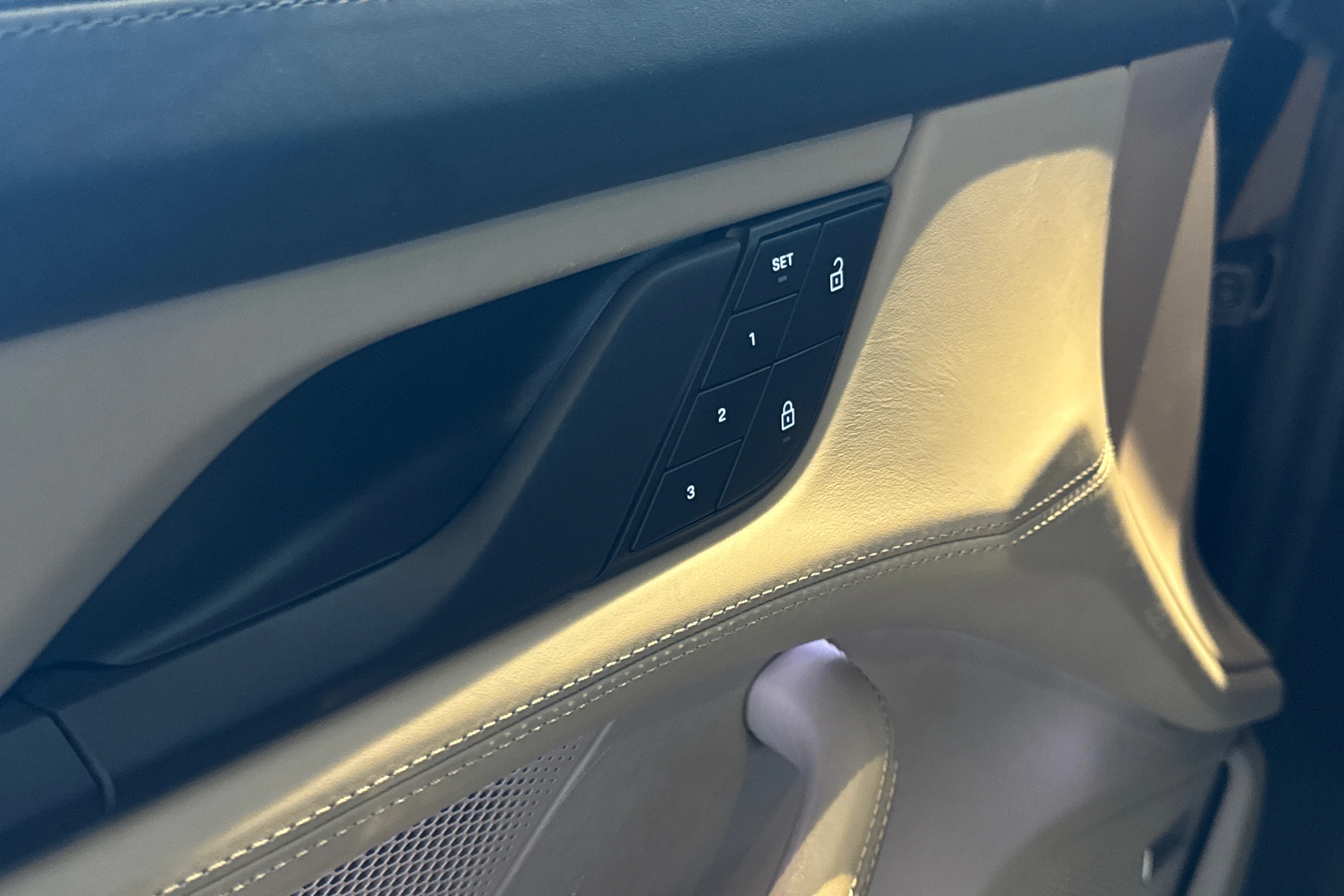 Porsche Taycan 2021 kuva 10.
