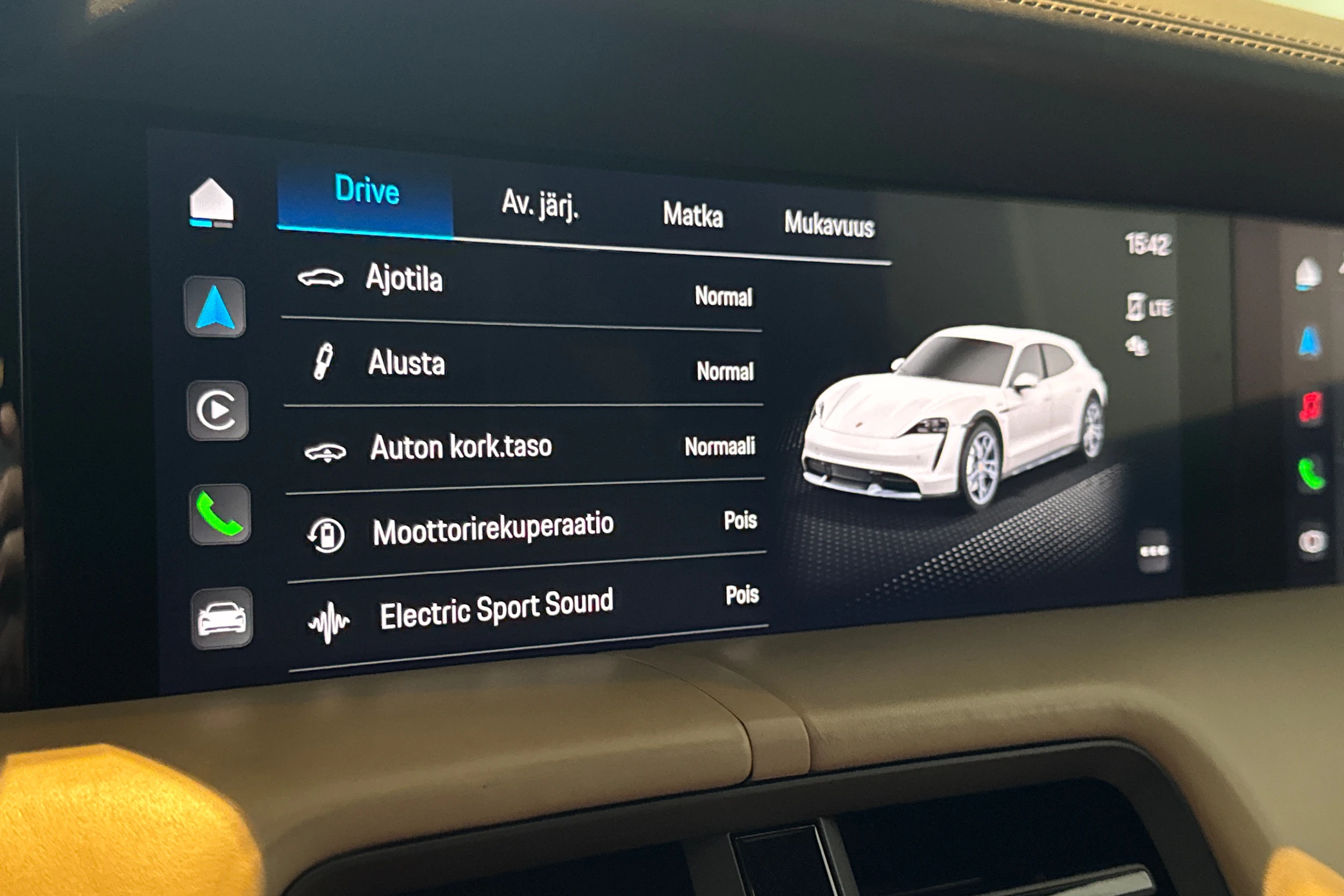 Porsche Taycan 2021 kuva 13.