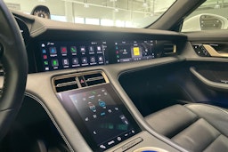 met. Valkoinen Porsche Taycan 2021 kuva 15.