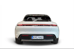 valkoinen Porsche Taycan 2022 kuva 3.
