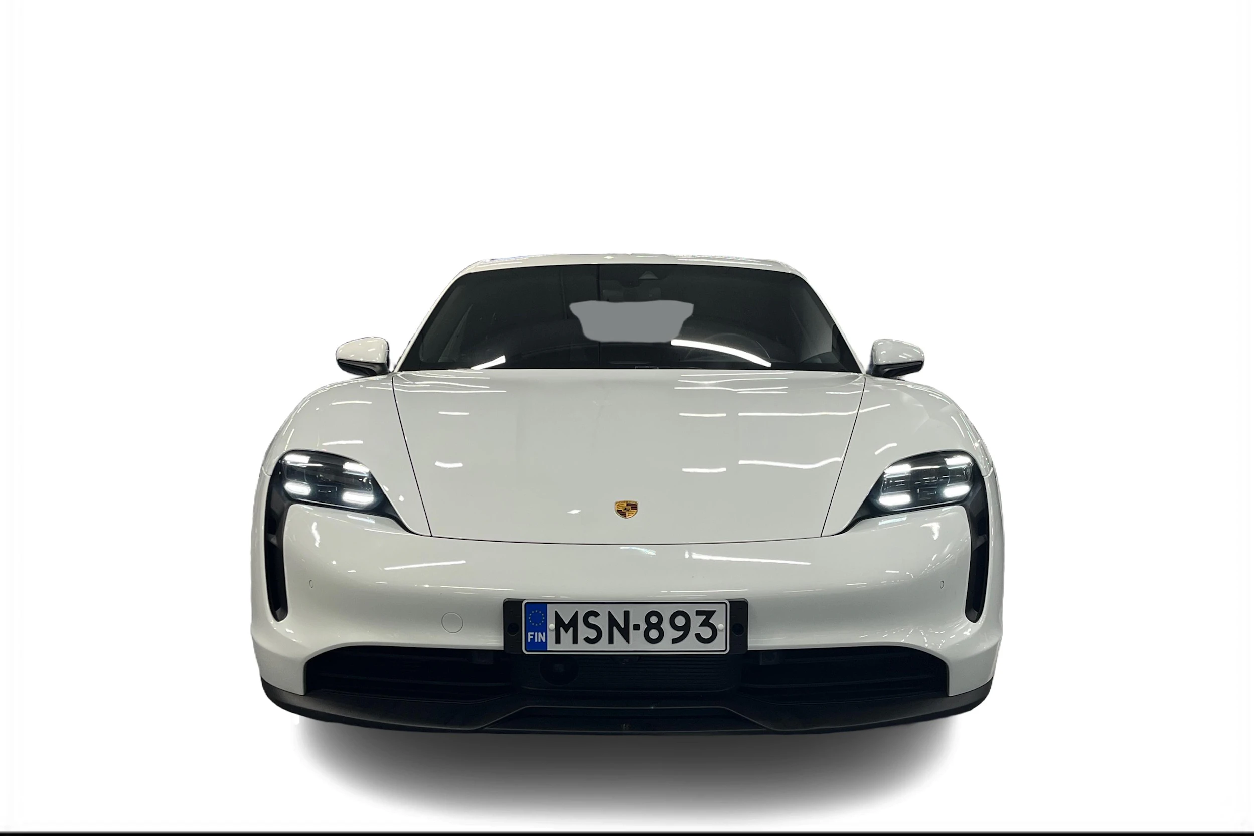 valkoinen Porsche Taycan 2021 kuva 4.