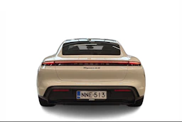 Valkoinen Porsche Taycan 2021 kuva 3.