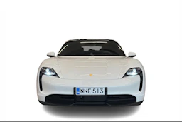 Valkoinen Porsche Taycan 2021 kuva 4.