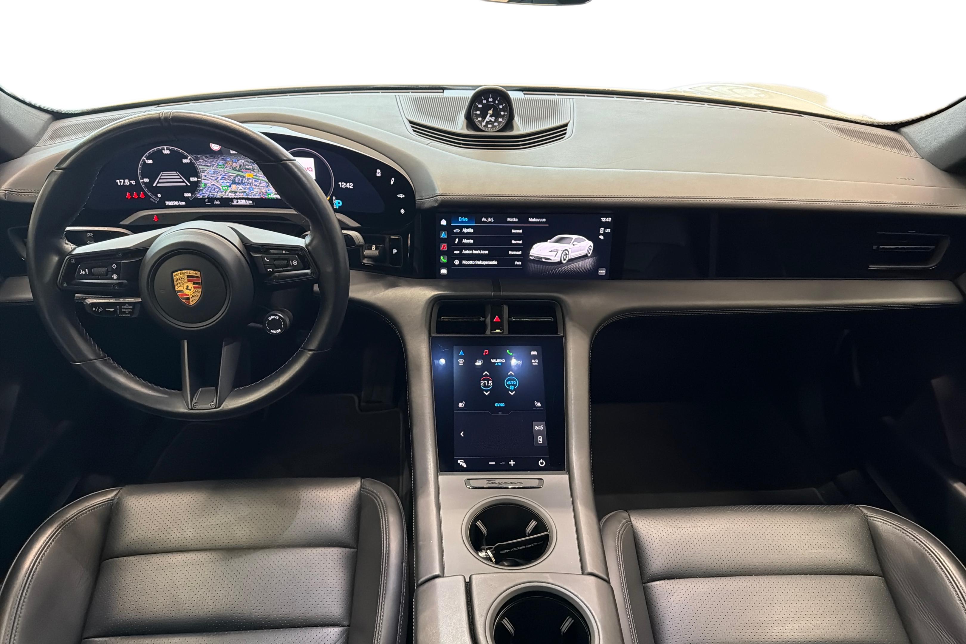 Porsche Taycan 4S 2021, photo 7/26