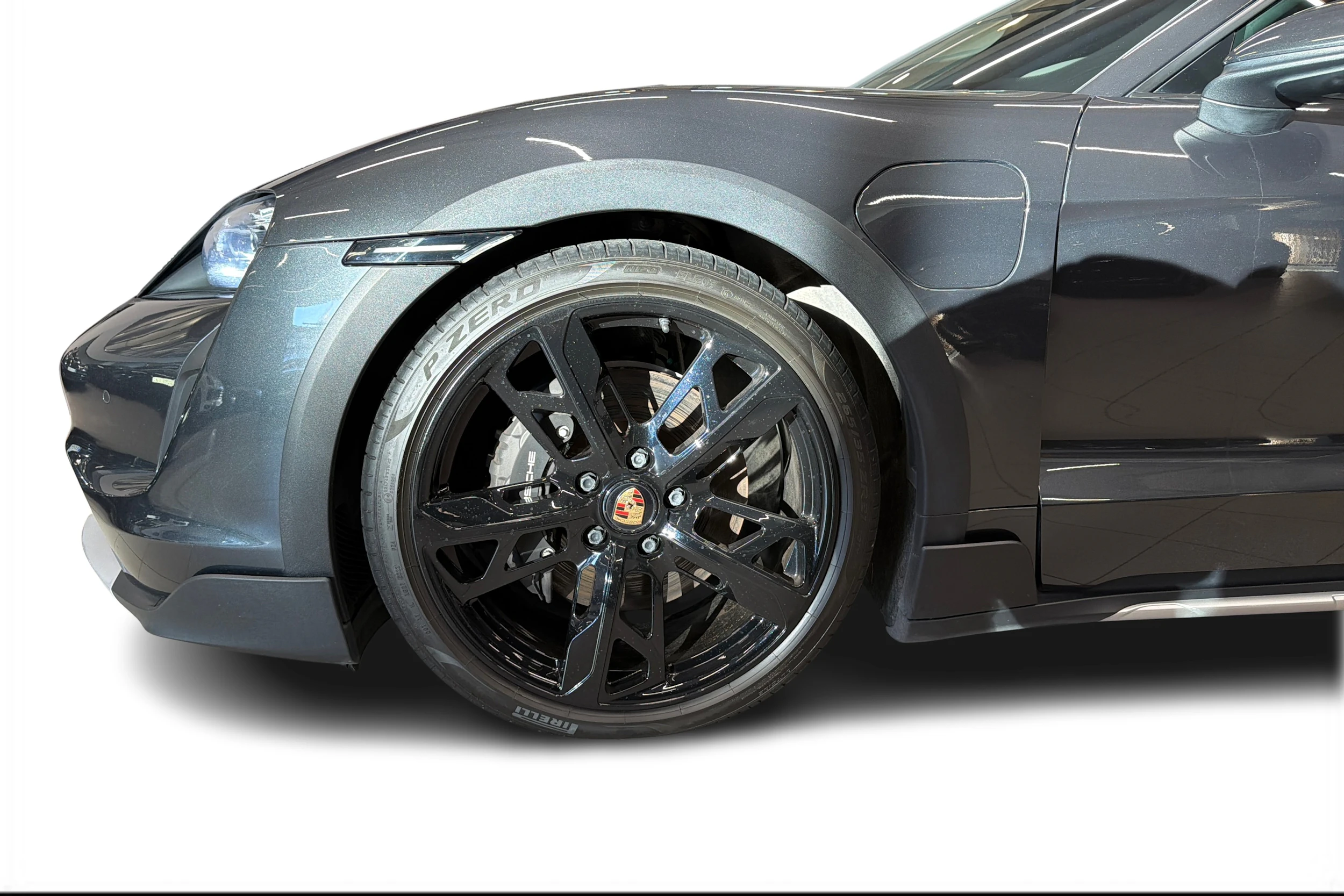 harmaa Porsche Taycan 2021 kuva 8.