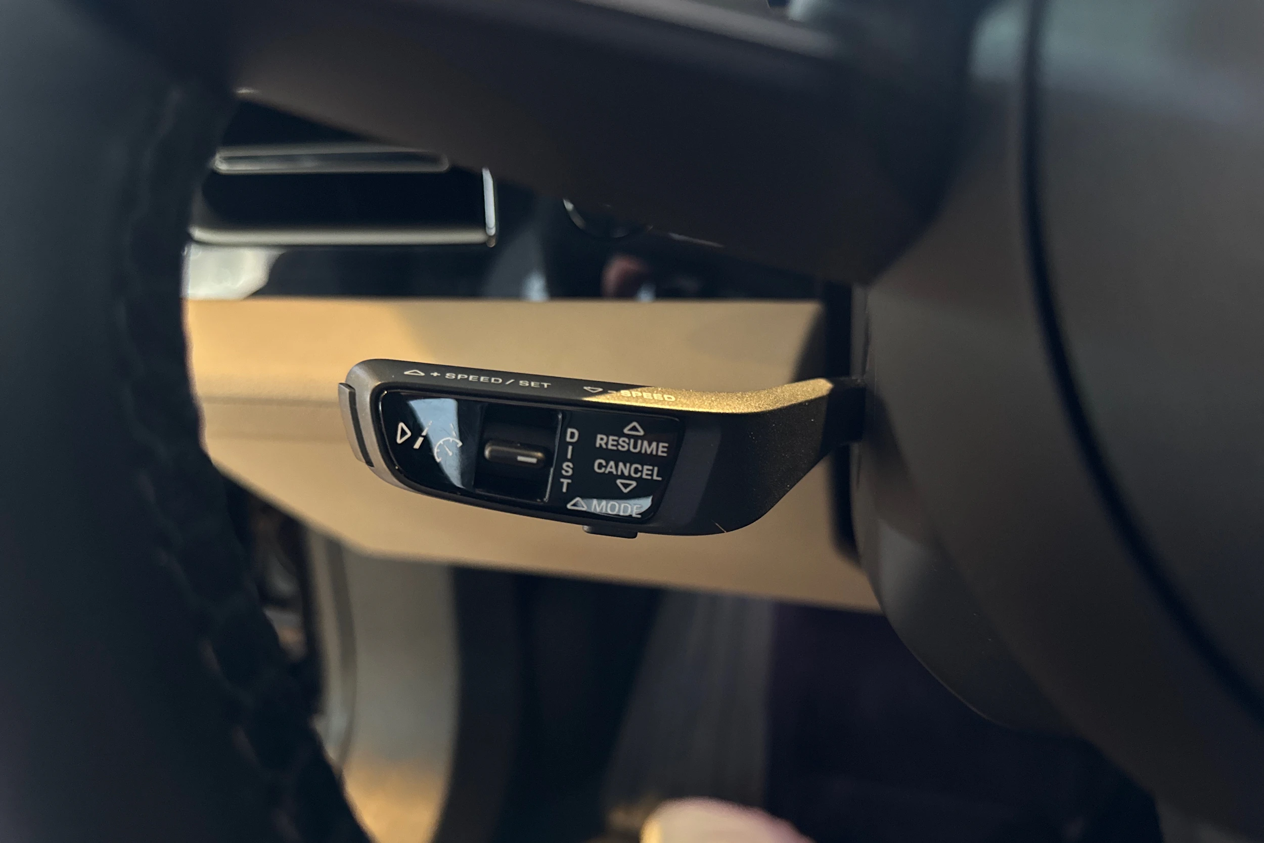 Ruskea (beige) Porsche Taycan 2021 kuva 14.
