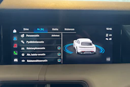 Ruskea (beige) Porsche Taycan 2021 kuva 16.