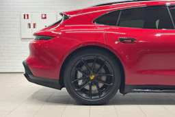 Porsche Taycan 2021 kuva 8.