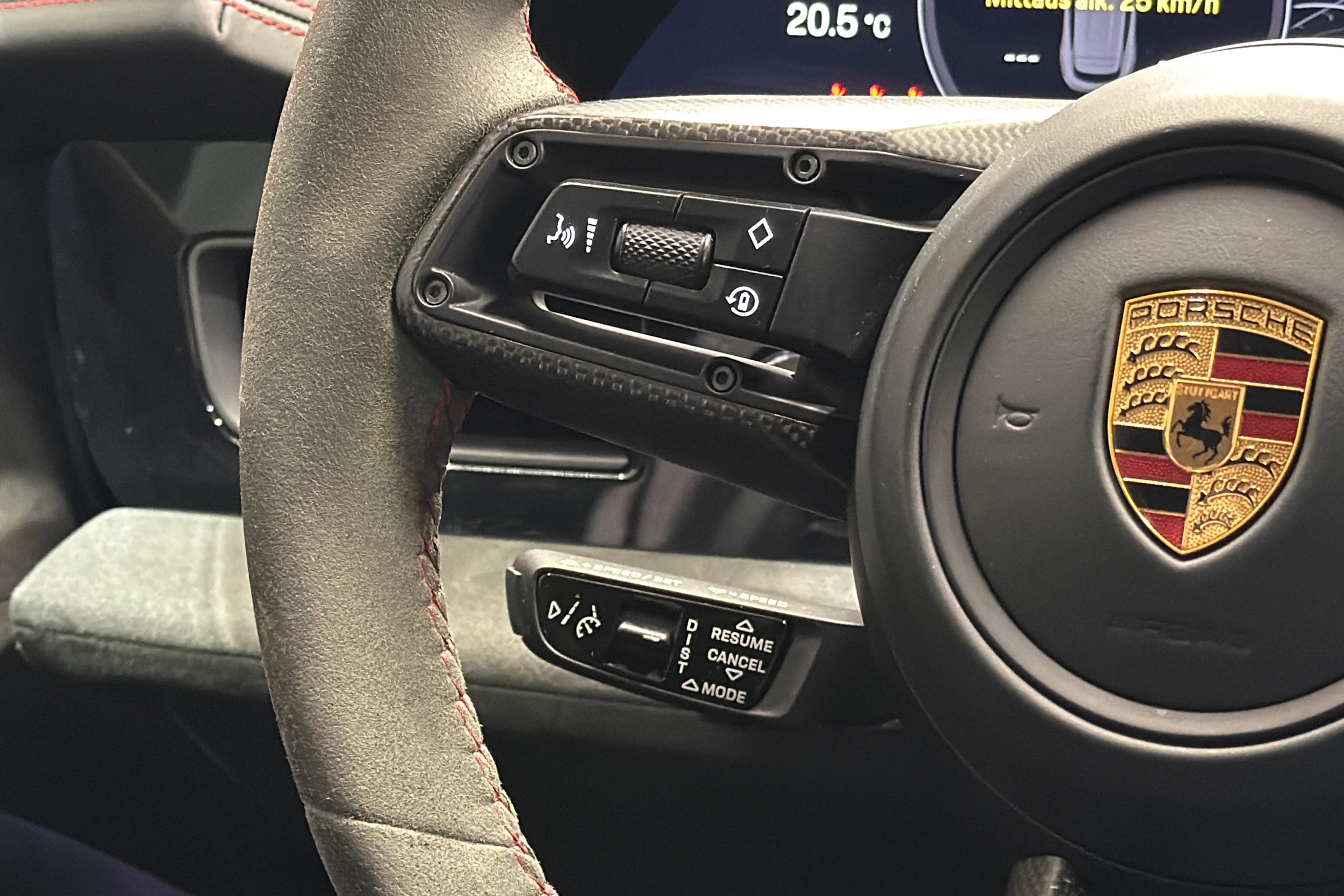 Porsche Taycan 2021 kuva 14.