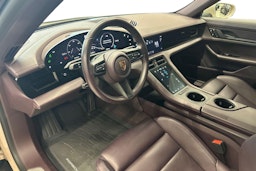 Porsche Taycan 2021 kuva 6.