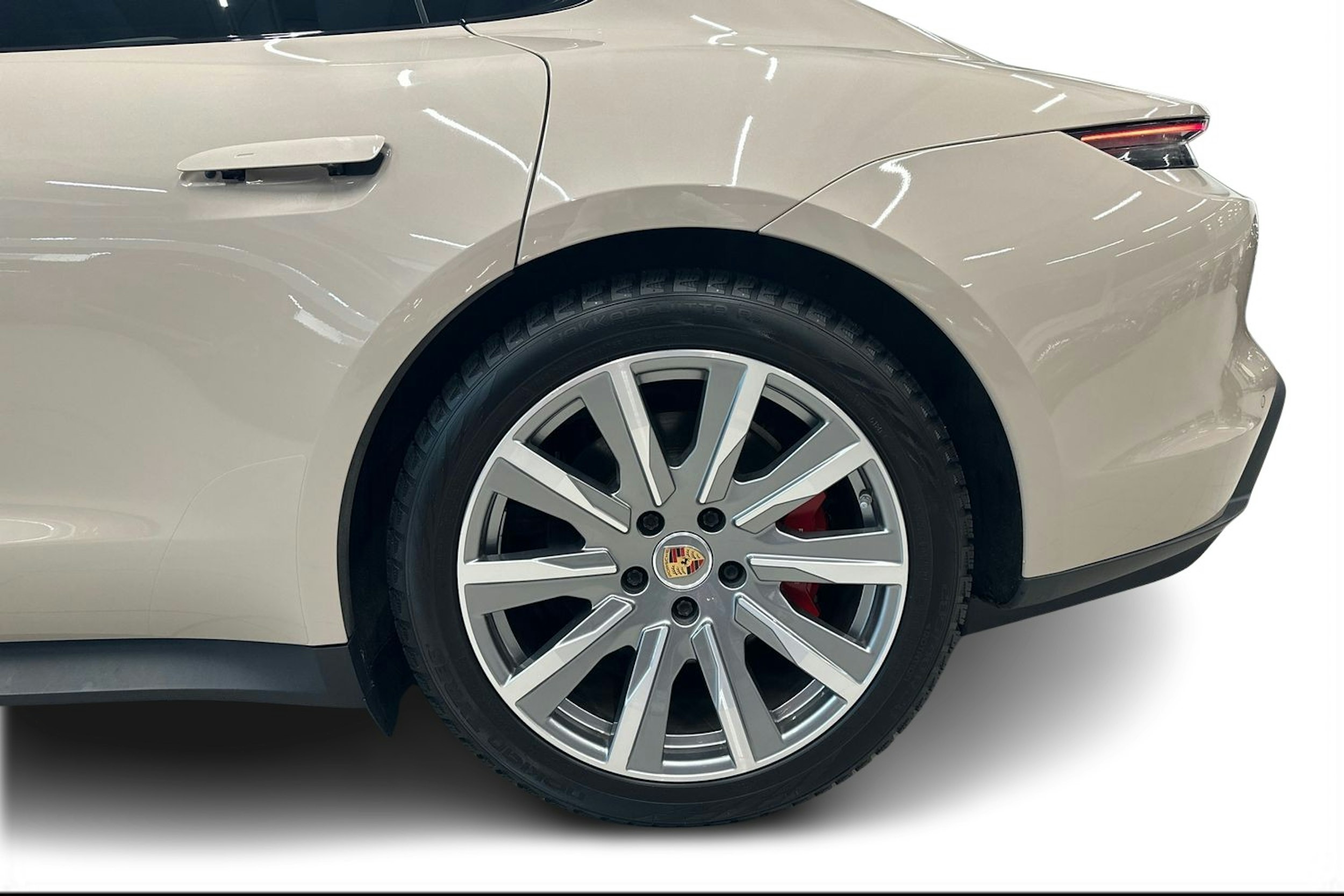 Porsche Taycan 2021 kuva 9.