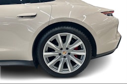 Porsche Taycan 2021 kuva 9.
