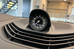 musta Porsche Taycan 2022 kuva 15.