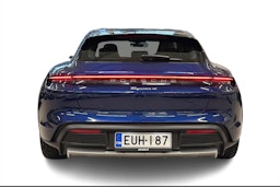 sininen Porsche Taycan 2022 kuva 3.